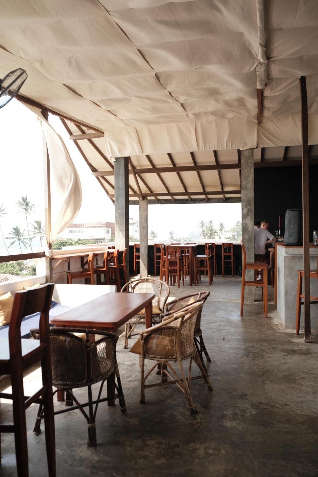 Ruma Surf Hotel Ahangama Ngoại thất bức ảnh
