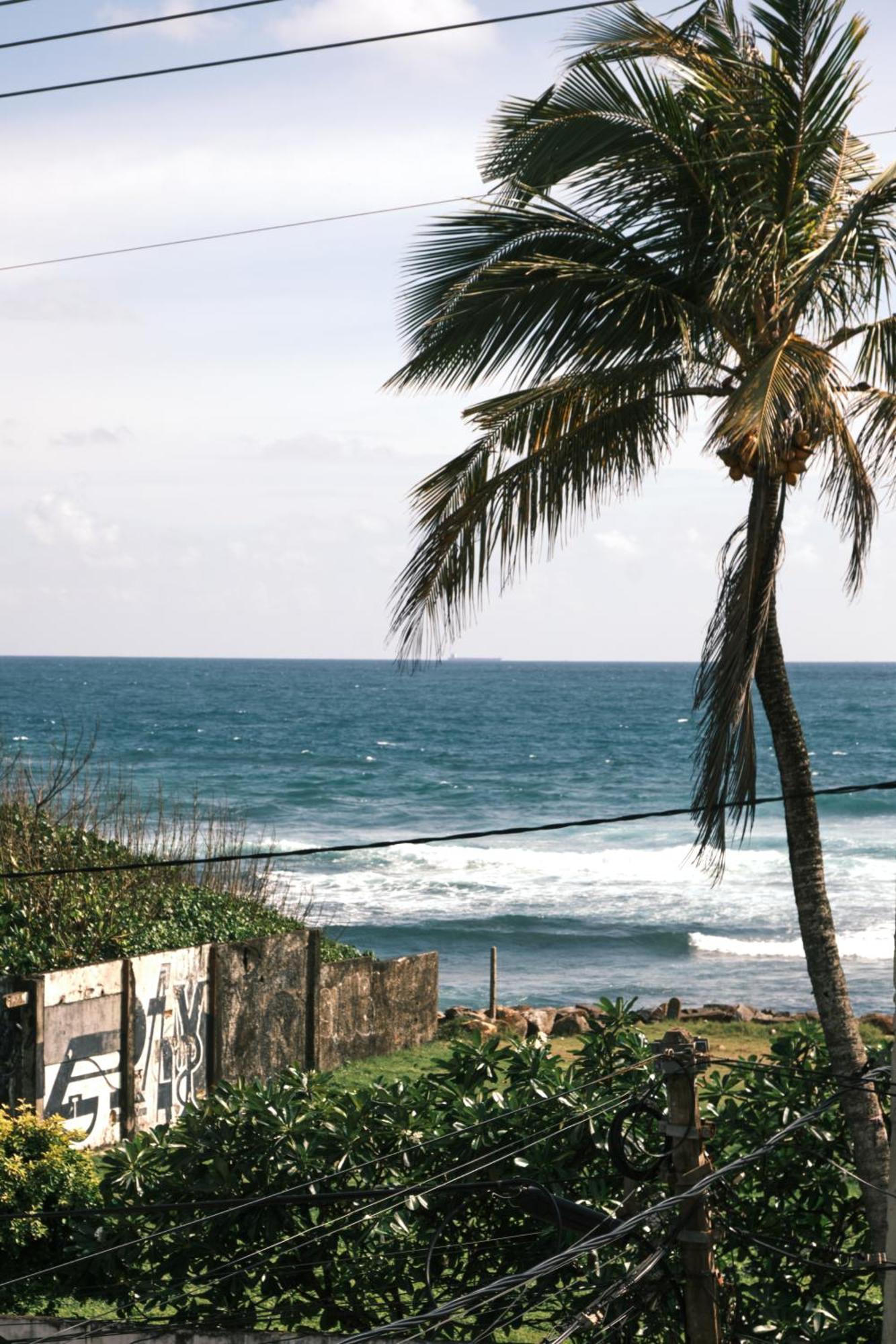 Ruma Surf Hotel Ahangama Ngoại thất bức ảnh