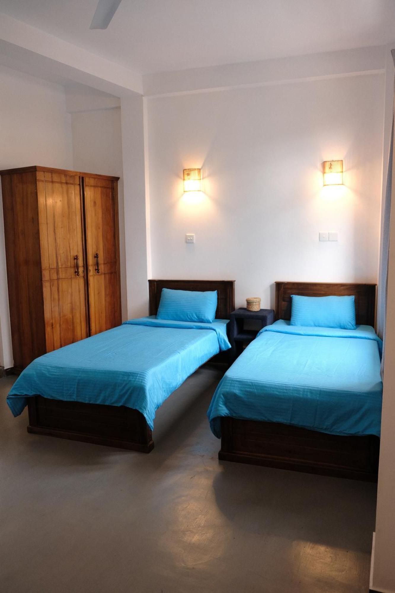 Ruma Surf Hotel Ahangama Ngoại thất bức ảnh