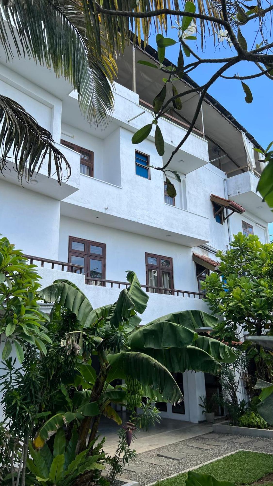 Ruma Surf Hotel Ahangama Ngoại thất bức ảnh